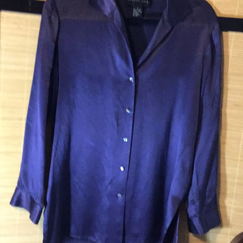 Blouse - Picture 3 of 4